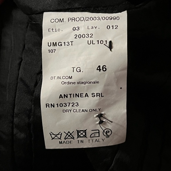 ARMANI COLLEZIONI beautiful BLAZER Jacket Made in ITALY with Velvet Details - Picture 9 of 16